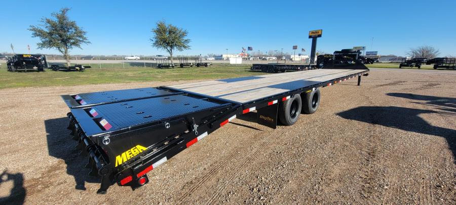 Big Tex 22GN, Gooseneck, 102" x 40', 23.9K, Dovetail, Mega Ramps Image 3