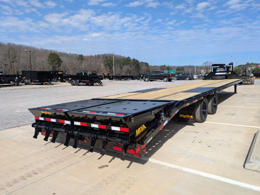 Big Tex 25GN, Gooseneck, 102" x 30', 25.9K, Dovetail, Mega Ramps Image 2