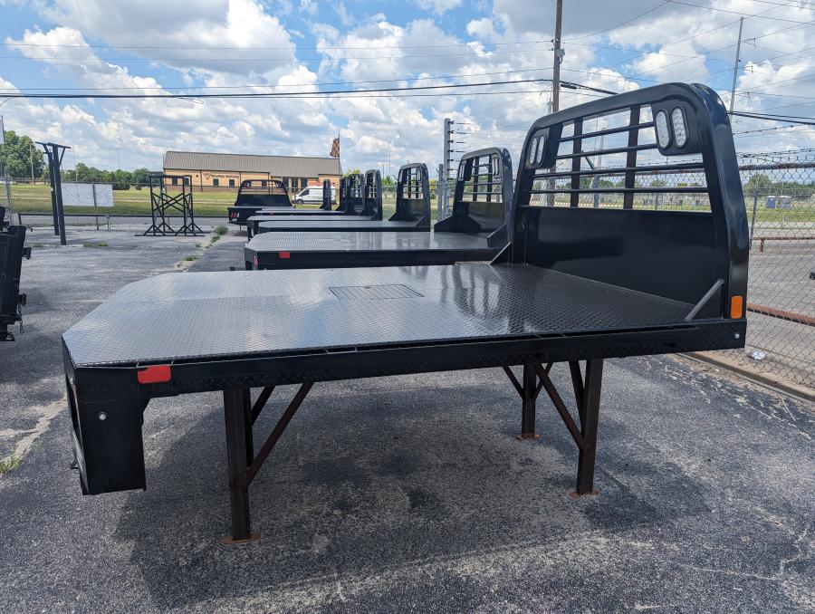 CM RD BED 94" L X 97" W X 60" CA X 34" RUNNERS Image 0