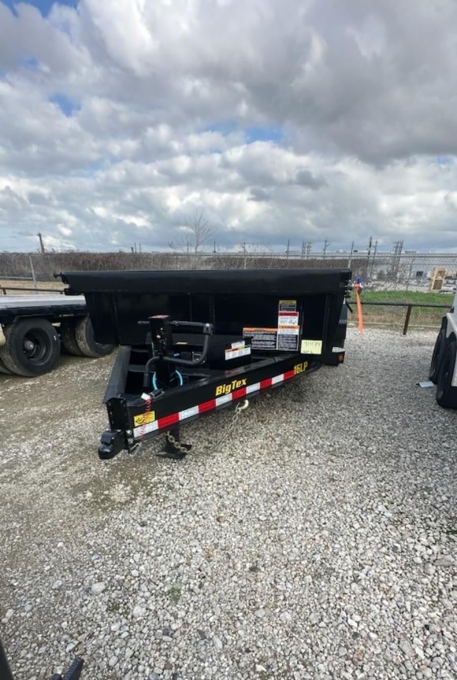 Big Tex 16LP, Dump, 83" x 16', 17.5K Image 0