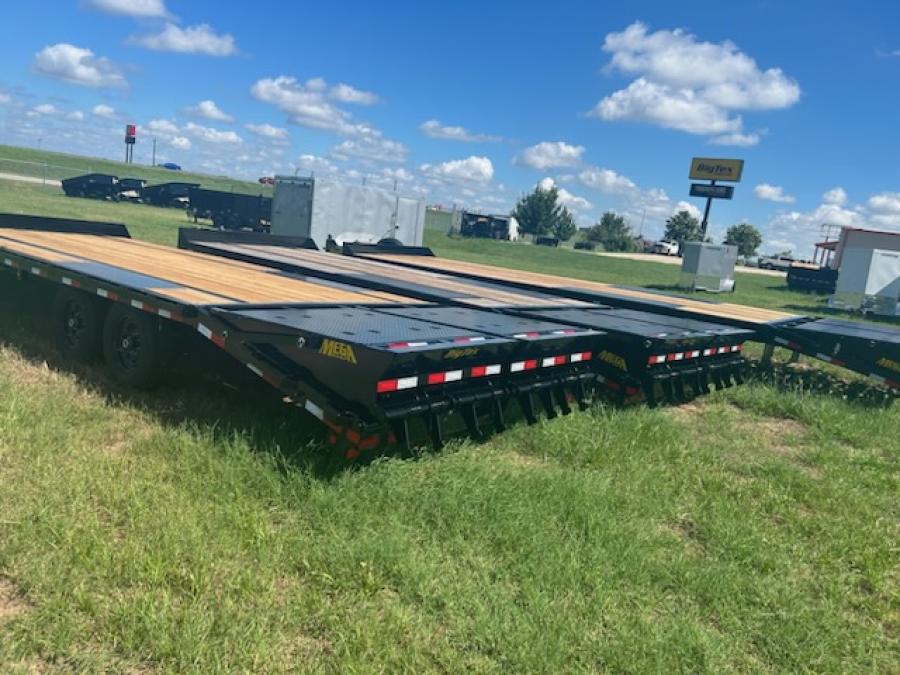Big Tex 14PH, Pintle, 102" x 20', 15.9K, Dovetail, Mega Ramps Image 2