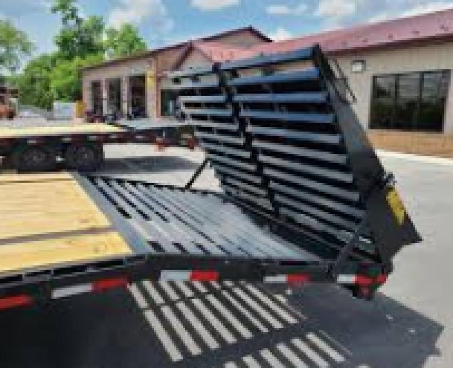 Big Tex 16GN, Gooseneck, 102″ x 35′, 17.5K, Dovetail, Mega Ramps image 3
