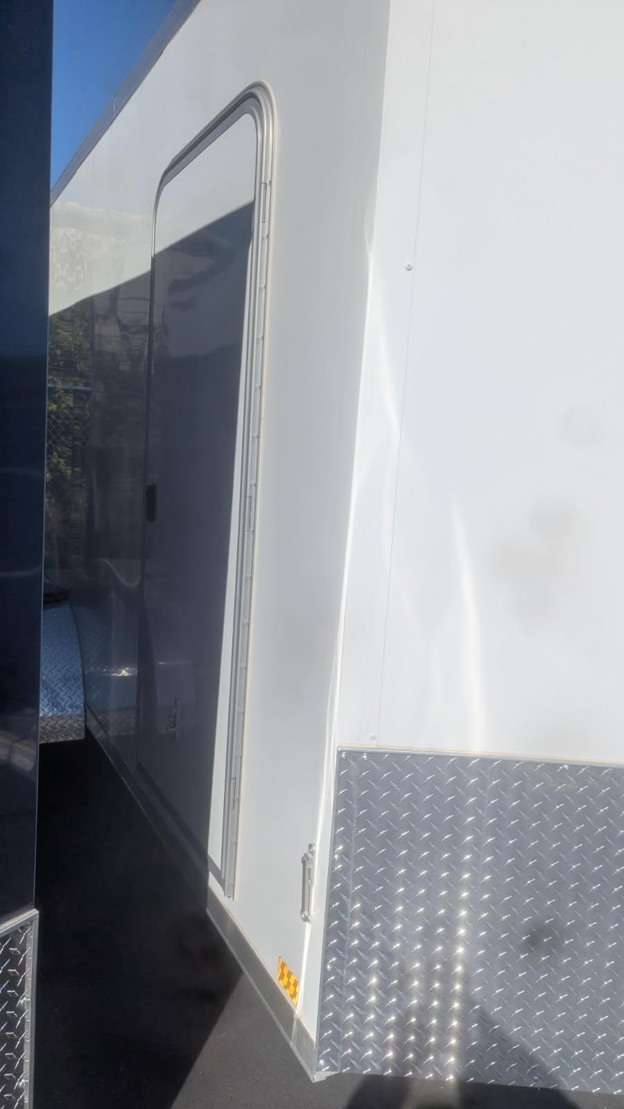 7X18 7X18 TA THUNDER V NOSE CARGO BY LEGEND Image 1