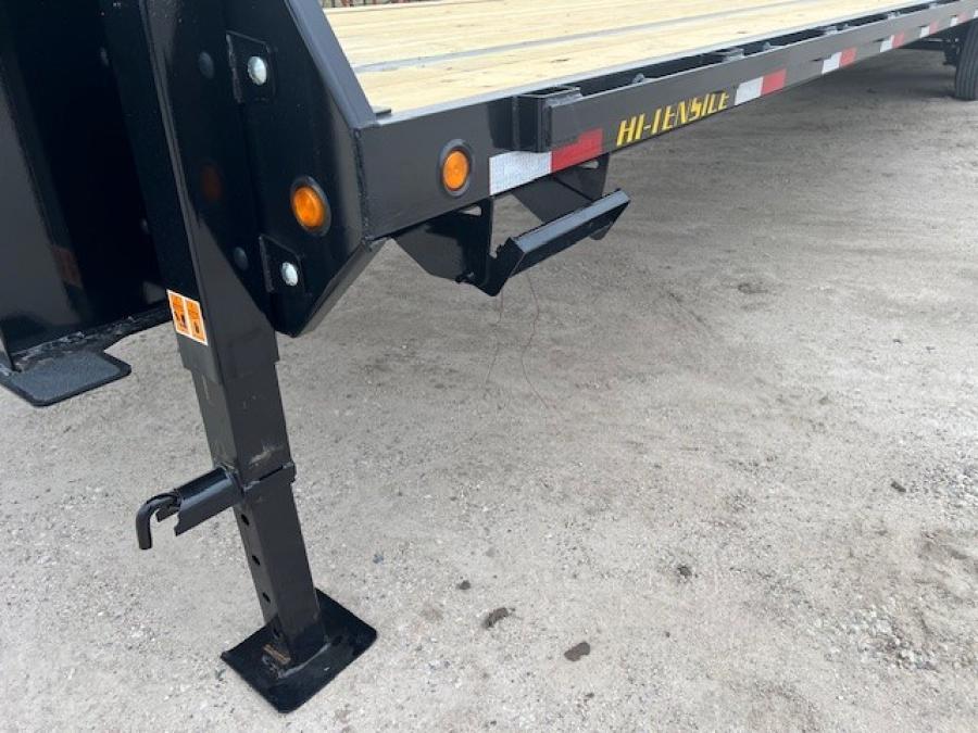 Big Tex 16GN, Gooseneck, 102" x 40', 17.5K, Dovetail, Mega Ramps Image 7