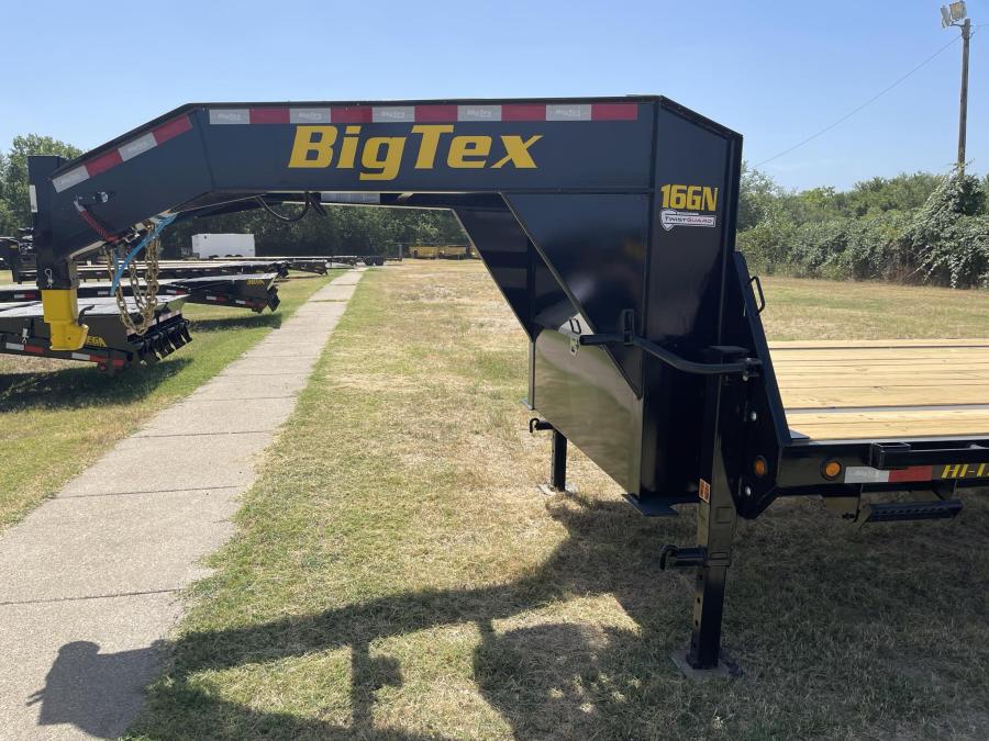 Big Tex 16GN, Gooseneck, 102" x 40', 17.5K, Dovetail, Mega Ramps Image 4