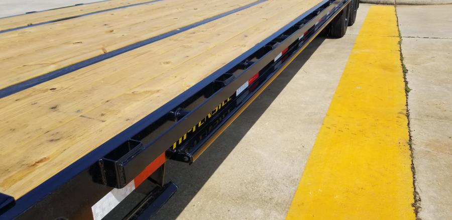 Big Tex 22GN, Gooseneck, 102" x 33', 23.9K, Dovetail, Mega Ramps Image 1