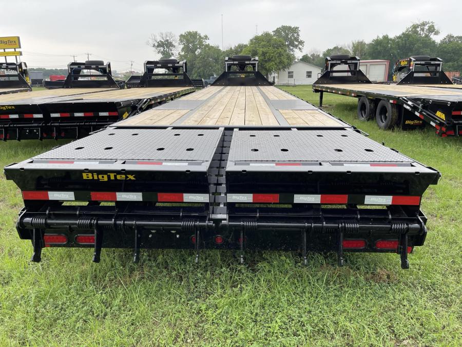 Big Tex 25GN, Gooseneck, 102" x 25', 25.9K, Dovetail, Mega Ramps Image 6