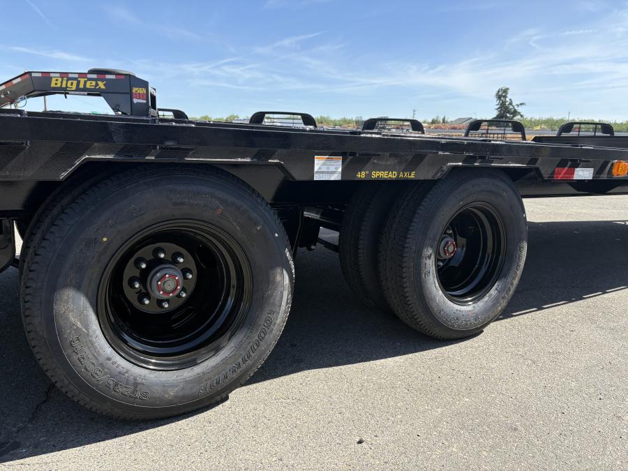 Big Tex 22PH, Pintle, 102" x 20', 23.9K, Dovetail, Mega Ramps Image 3