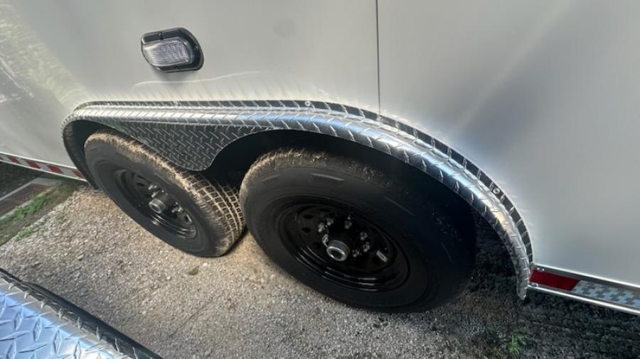 STAS STALL 85X30 14K WHITE 7 CH double doors by Stallion Image 1