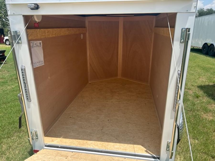 5X8C MTI 5X8 V NOSE ENCLOSED STD RAMP DOOR 3K BY CARRY ON Image 4