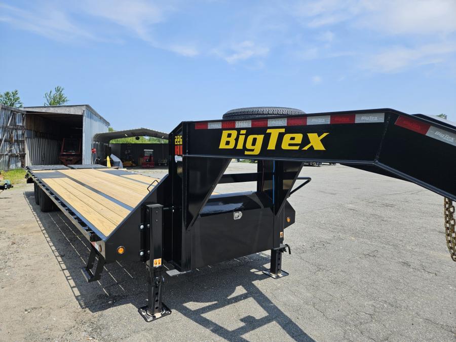 Big Tex 22GN, Gooseneck, 102″ x 33′, 23.9K, Dovetail, Mega Ramps Image 0