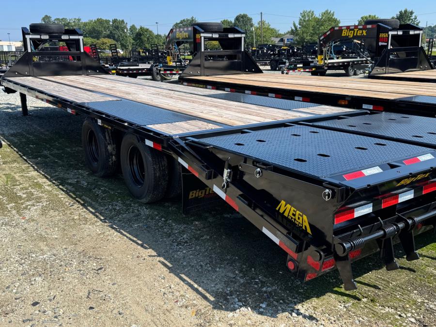 Big Tex 22GN, Gooseneck, 102" x 30', 23.9K, Dovetail, Mega Ramps Image 1