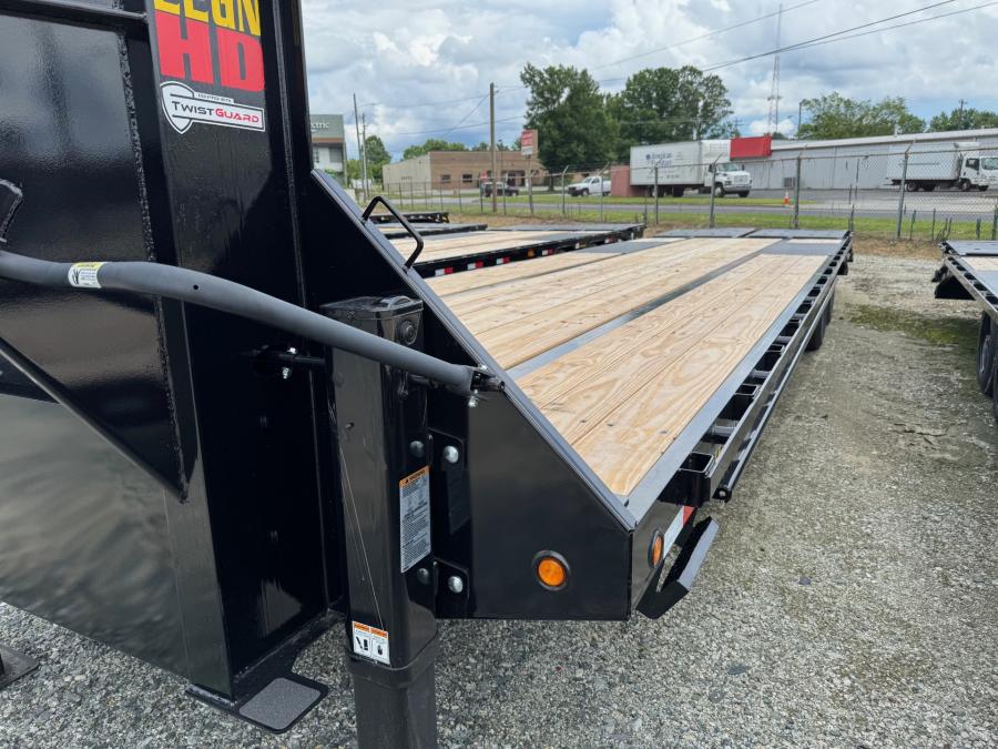 Big Tex 22GN, Gooseneck, 102" x 33', 23.9K, Dovetail, Mega Ramps Image 2