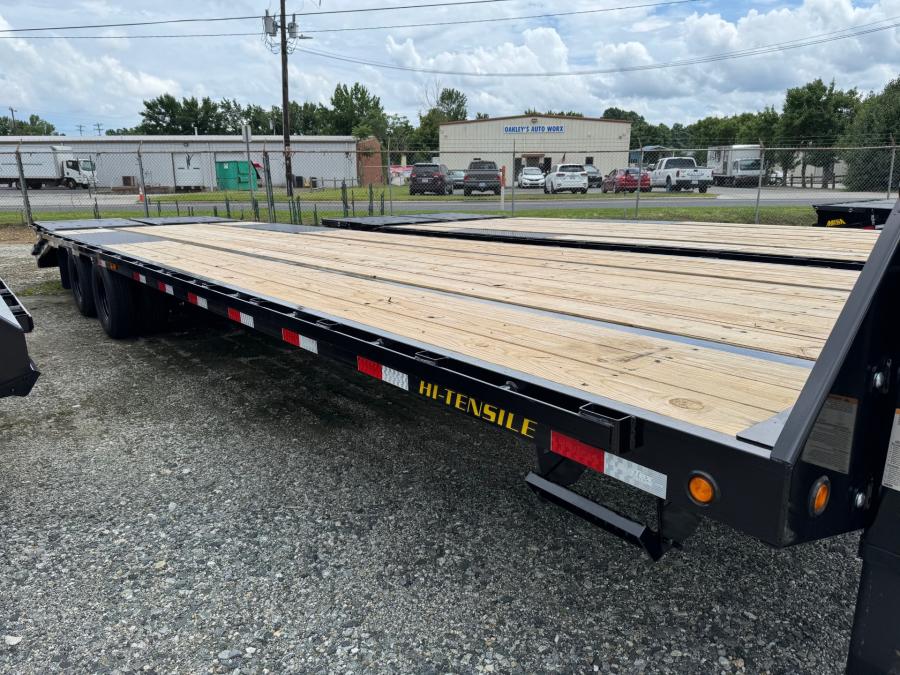 Big Tex 22GN, Gooseneck, 102" x 33', 23.9K, Dovetail, Mega Ramps Image 3