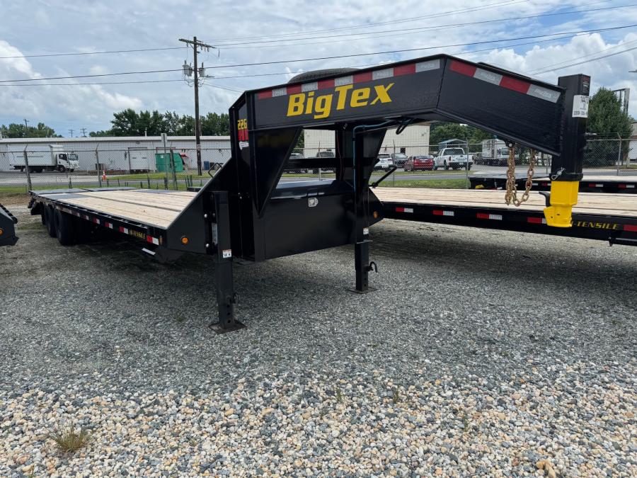 Big Tex 22GN, Gooseneck, 102" x 33', 23.9K, Dovetail, Mega Ramps Image 1