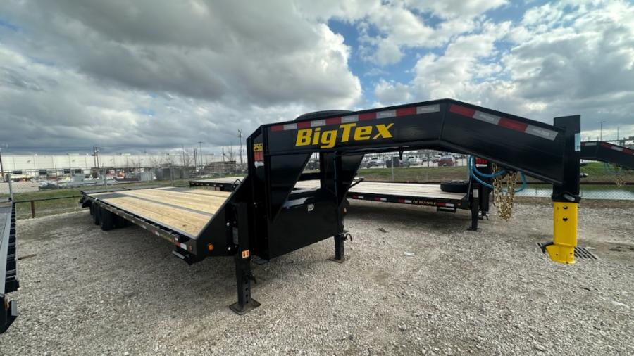Big Tex 25GN, Gooseneck, 102" x 30', 25.9K, Dovetail, Mega Ramps Image 1