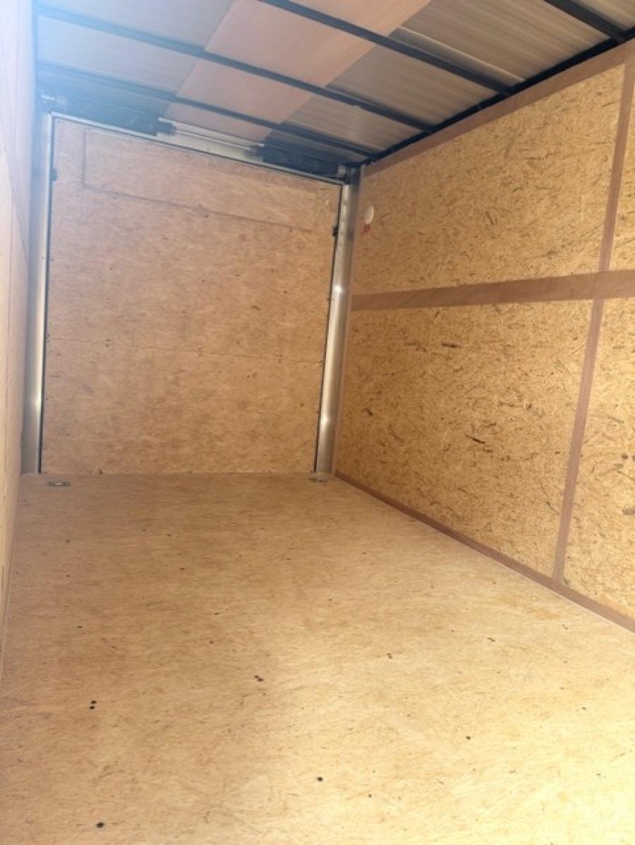 7X14 7X14 V NOSE ENCLOSED STD RAMP DOOR 7K BY CARRY ON Image 0