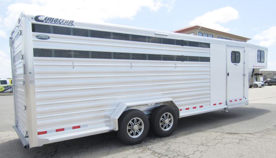 Cimarron Lonestar 24x7 stock trailer #17454 Image 2