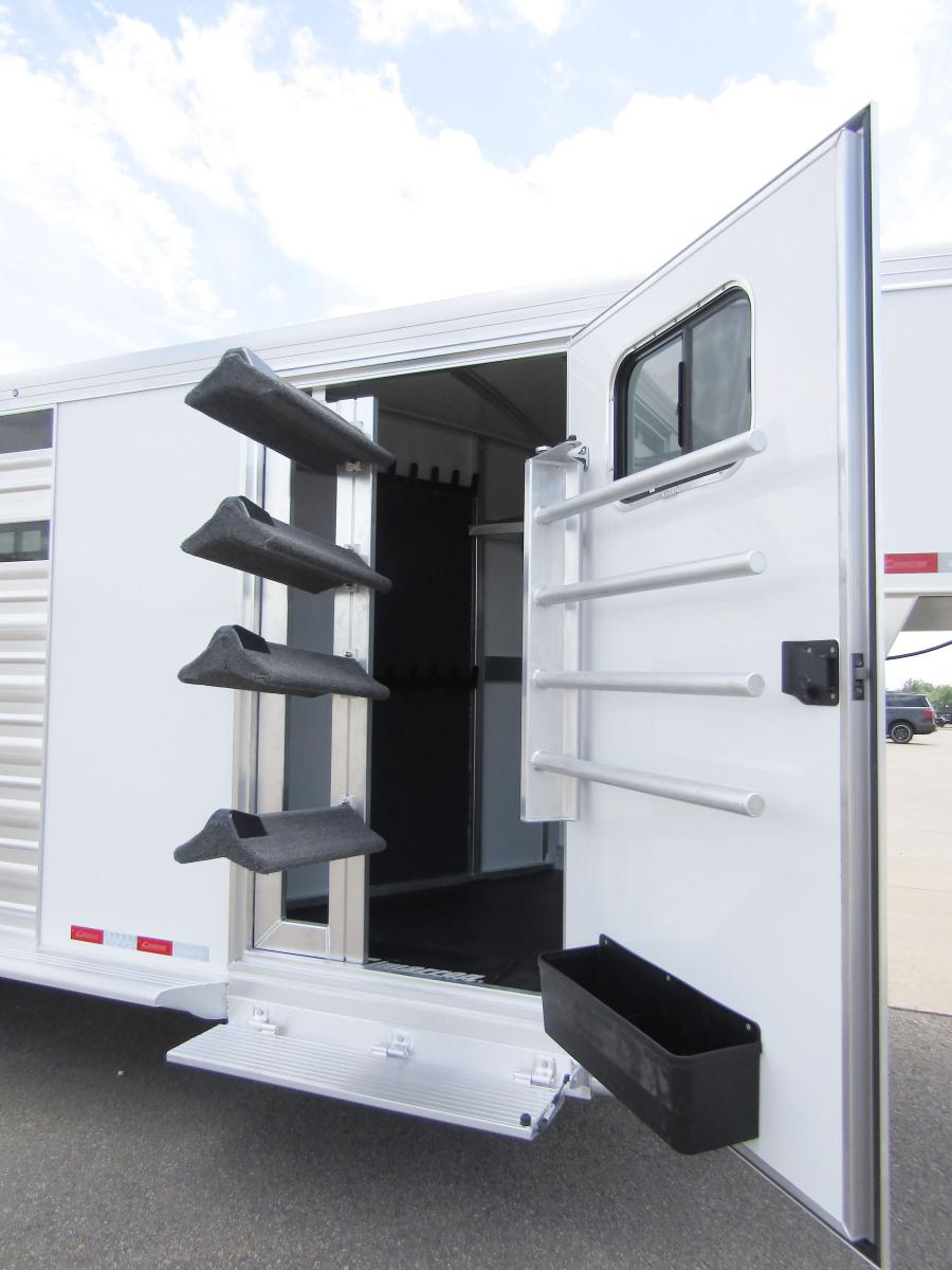 Cimarron Lonestar 24x7 stock trailer #17454 Image 20