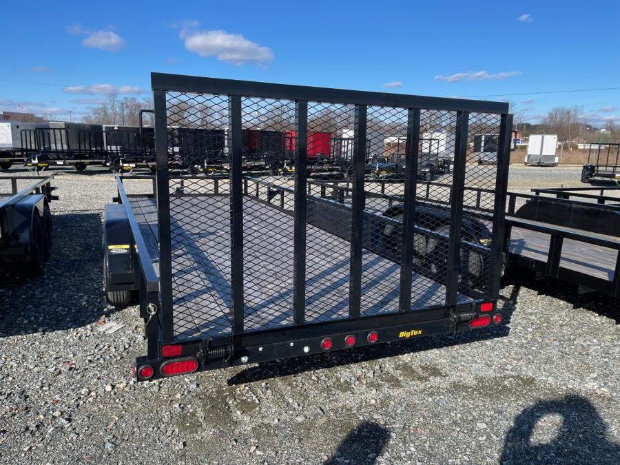 Big Tex 70PI 7K TAND SQ TU UTL 83"X20 2 BRAKES, BLK Image 4