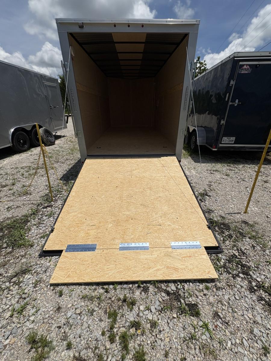 7X16 MTI 7X16 V NOSE ENCLOSED STD RAMP DOOR 7K BY CARRY ON Image 10
