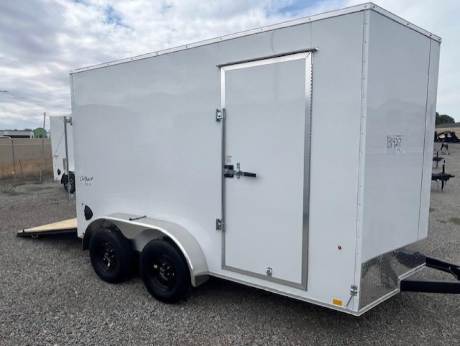 K841 7X16 OUTBACK DLX FLAT TOP VNOSE ENCLOSED CARGO 7K Image 1