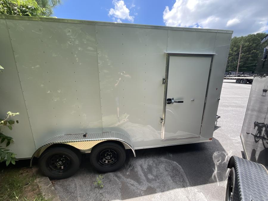 7X16 7X16 V NOSE ENCLOSED STD RAMP DOOR 7K BY CARRY ON Image 1