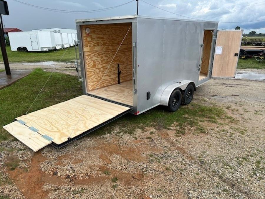 7X16 ENCLOSED Image 3