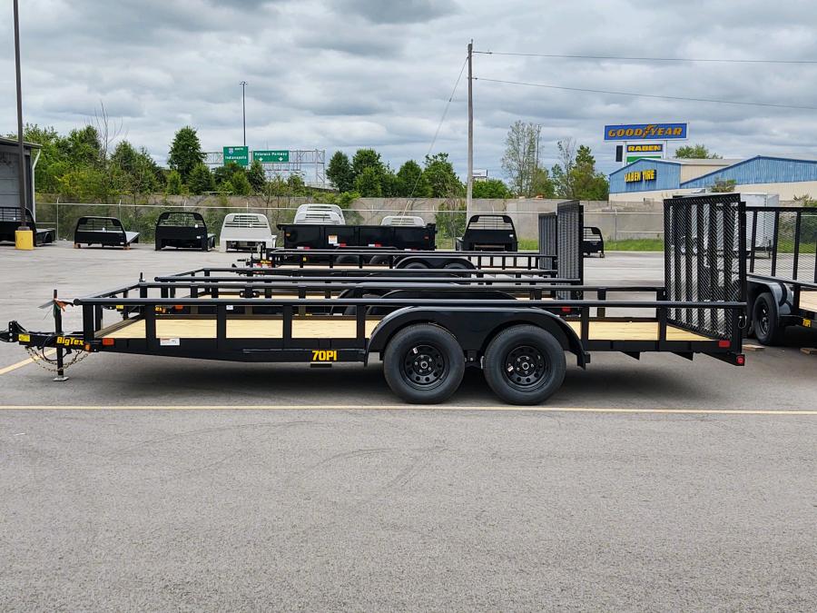 Big Tex 70PI 7K TAND SQ TU UTL 83″x18 2 BRAKES, BLK image 1