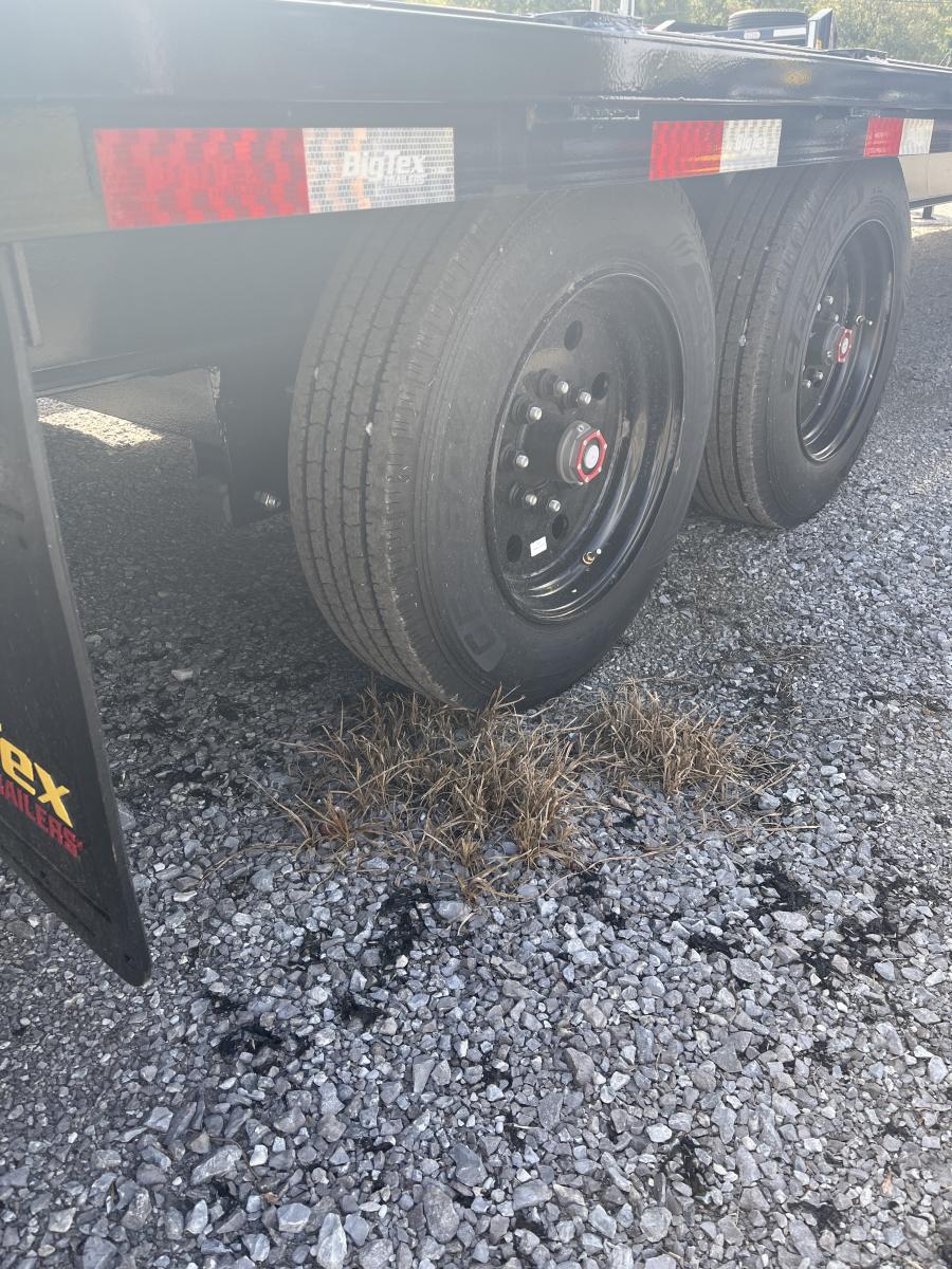 Big Tex 16GN, Gooseneck, 102" x 40', 17.5K, Dovetail, Mega Ramps Image 5