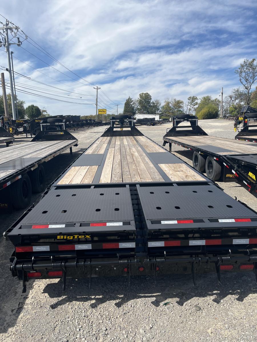 Big Tex 25GN, Gooseneck, 102" x 40', 25.9K, Dovetail, Mega Ramps Image 4