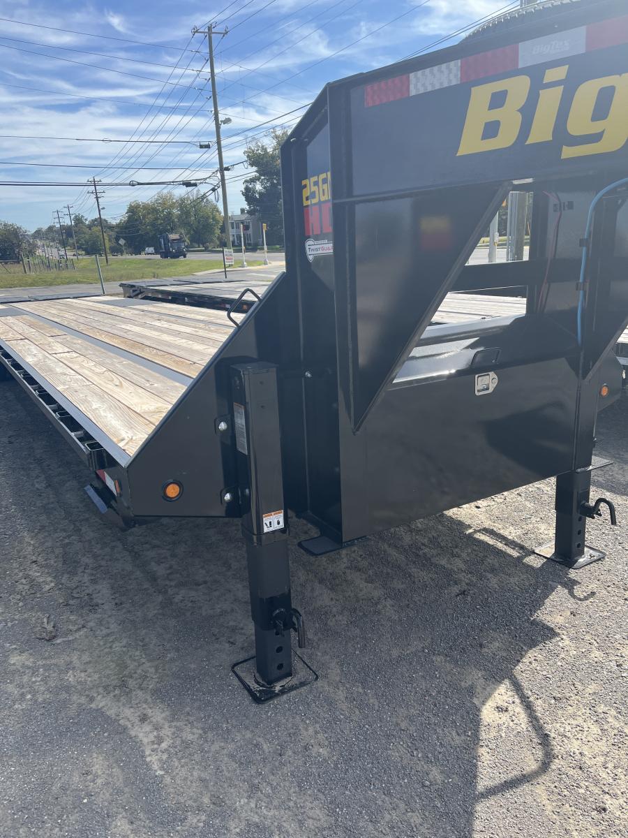Big Tex 25GN, Gooseneck, 102" x 40', 25.9K, Dovetail, Mega Ramps Image 7
