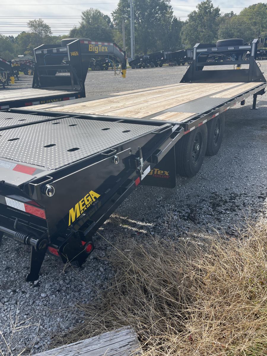 Big Tex 14GN, Gooseneck, 102" x 25', 15.9K, Dovetail, Mega Ramps Image 5