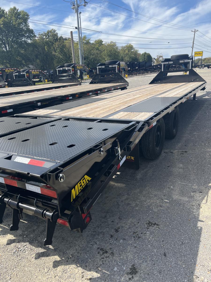 Big Tex 25GN, Gooseneck, 102" x 30', 25.9K, Dovetail, Mega Ramps Image 7