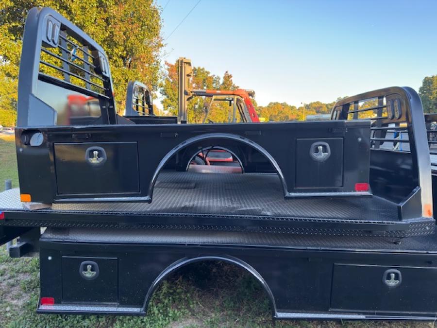 CM SK BED 94" L X 94" W X 60" CA X 34" RUNNERS Image 3