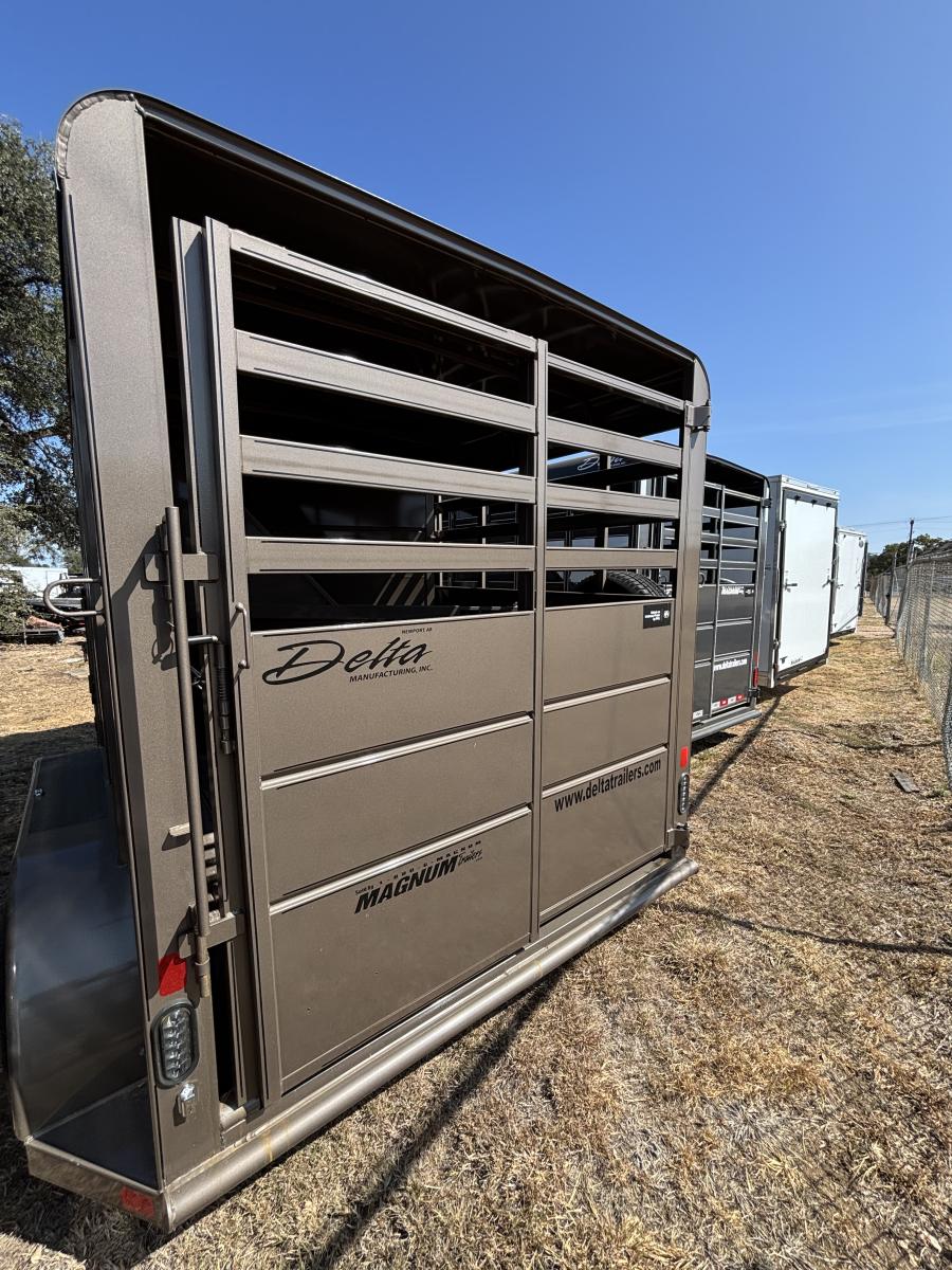 6’8″x14’x7′ steel enclosed cargo by Delta Image 1