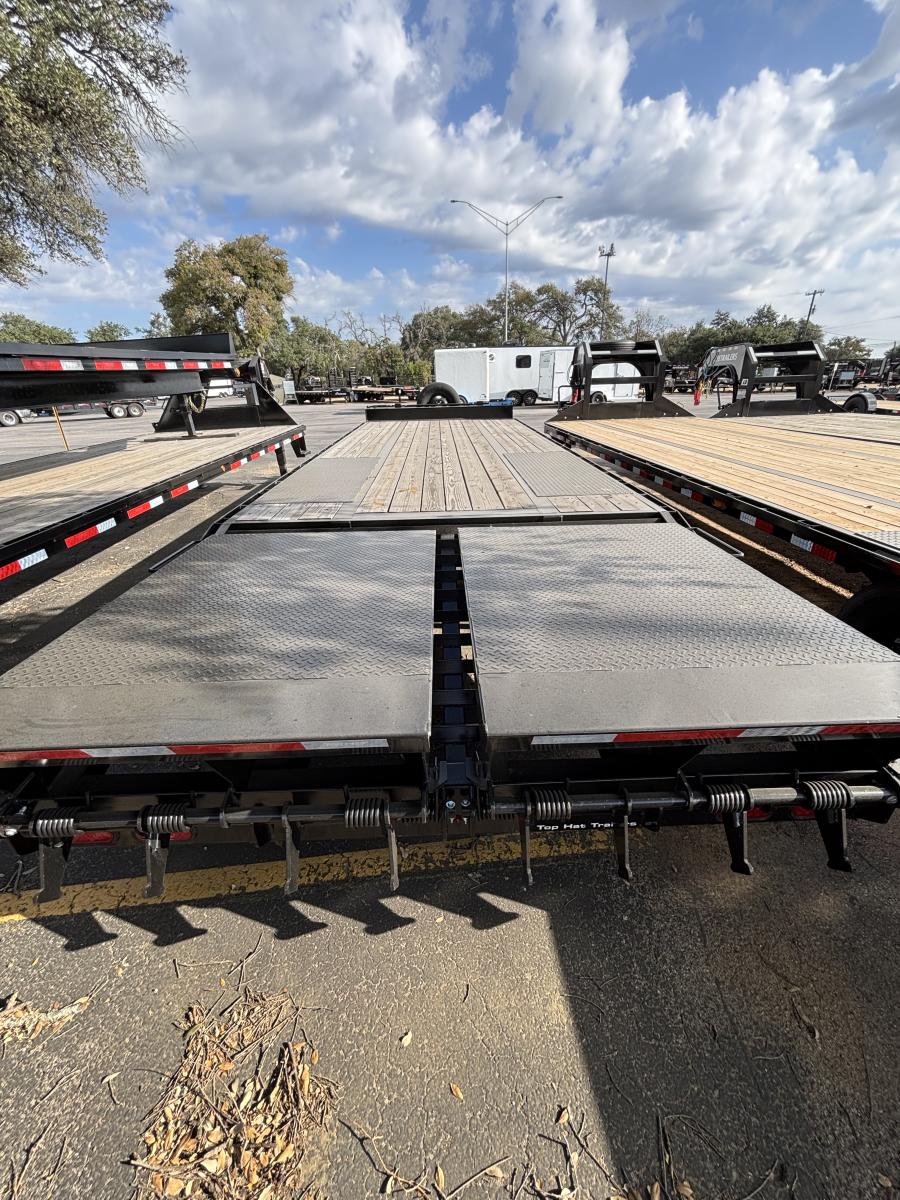 102×20+5 pintle deck over trailer by Top Hat Image 1