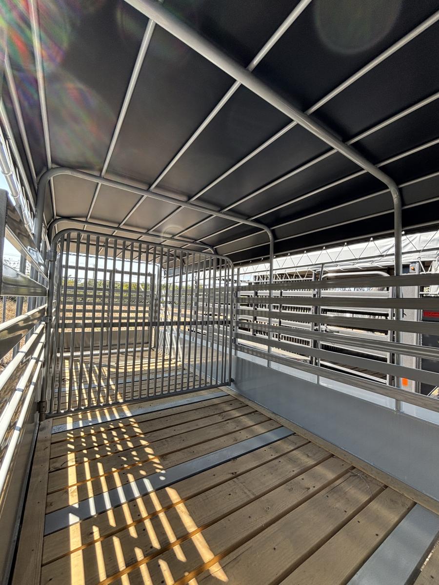 6’8″x20’x6’6″ gooseneck steel livestock trailer by Delta Image 1