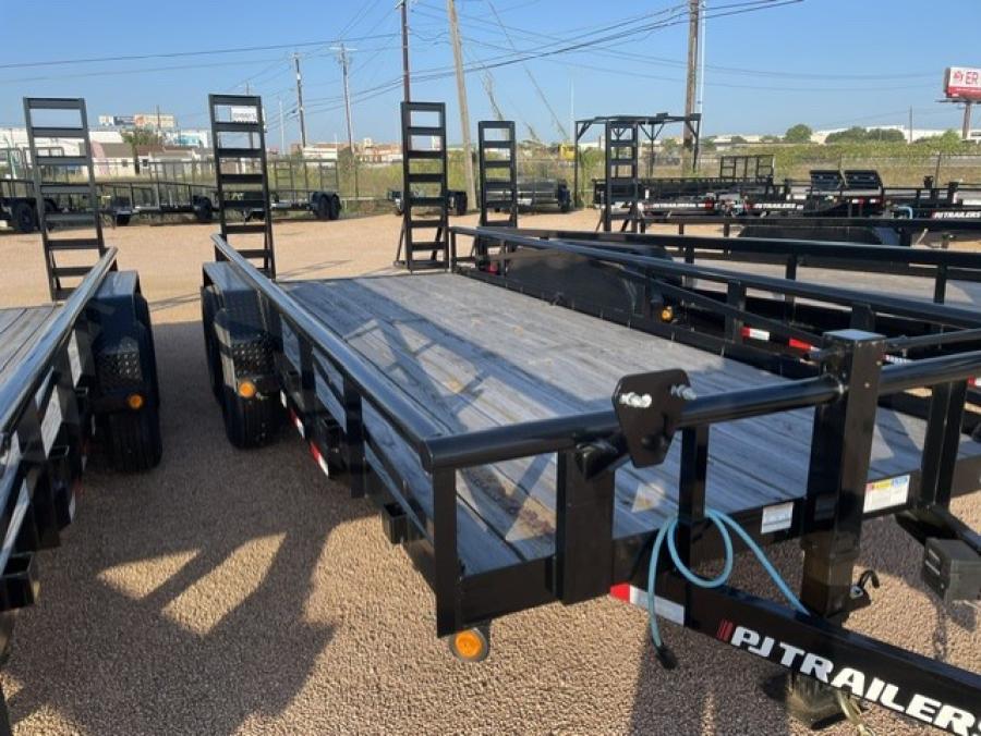 PJ TRAILERS P818 PJ 18X83, EB2, SM, 5FUR, S/B, 6DR, BLACK Image 2