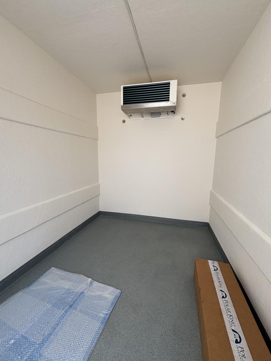 6X8 refrigerator enclosed trailer by Polar King Image 4