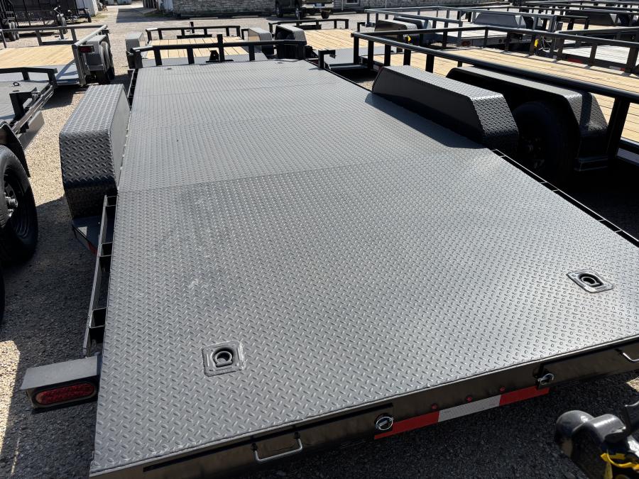 83×20 car hauler trailer by Bellwether Image 2