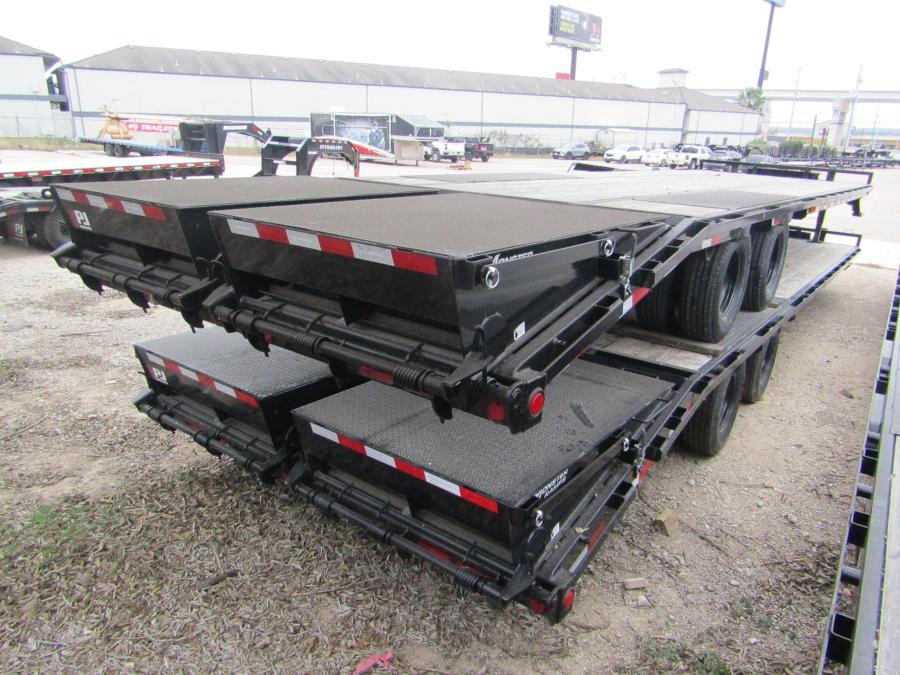 PJ TRAILERS PL-3 PJ 32X102 PNTL EB2 SMST SDT/MR 12K 14PLY 12OC 2SJACKS FB BLK Image 2