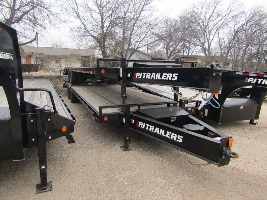 PJ TRAILERS PL-3 PJ 32X102 PNTL EB2 SMST SDT/MR 12K 14PLY 12OC 2SJACKS FB BLK Image 0