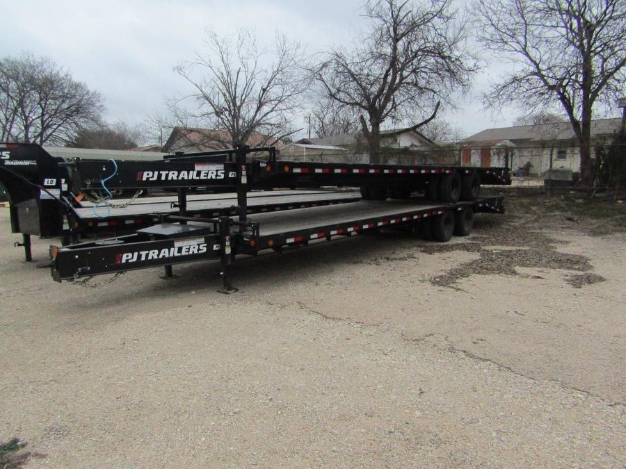 PJ TRAILERS PL-3 PJ 32X102 PNTL EB2 SMST SDT/MR 12K 14PLY 12OC 2SJACKS FB BLK Image 4