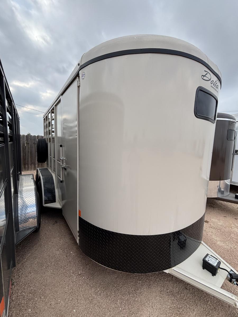 7x14x6’8″ 7K GVWR livestock trailer by Delta Image 3