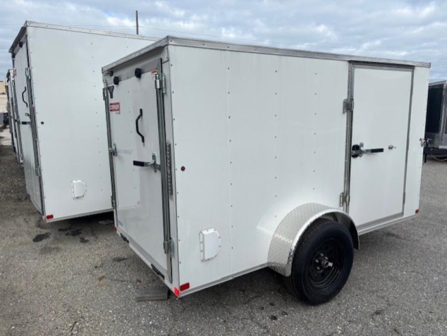 5X10 5X10 V NOSE ENCLOSED STD RAMP DOOR 3K BY CARRY ON Image 0