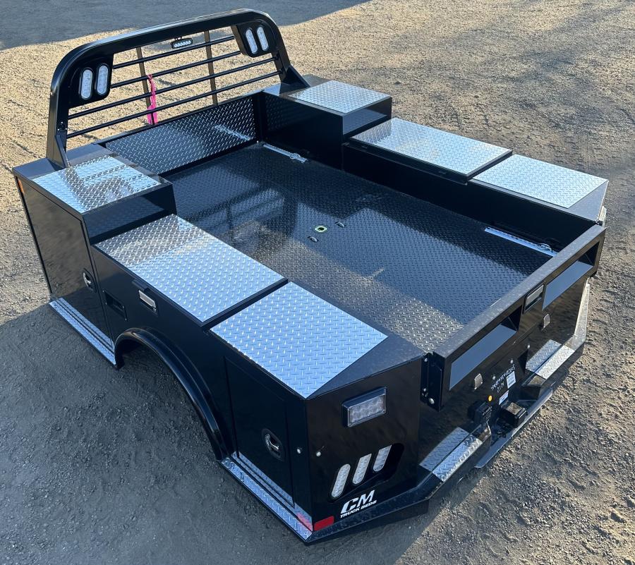 CM TM BED 94" L X 94" W X 60" CA X 34" RUNNERS Image 0