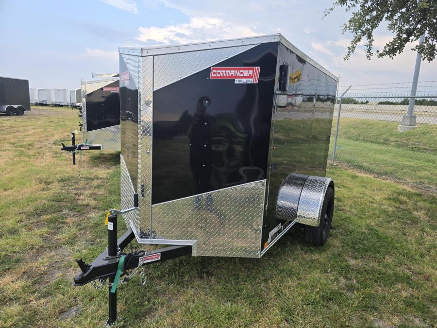 5X10 V NOSE ENCLOSED STD RAMP DOOR 3K BY CARRY ON image 0