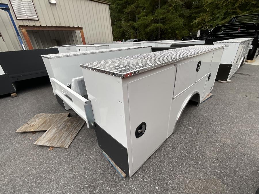 CM CMG1 CMG 110" 94" SERVICE BODY BY CM Image 1