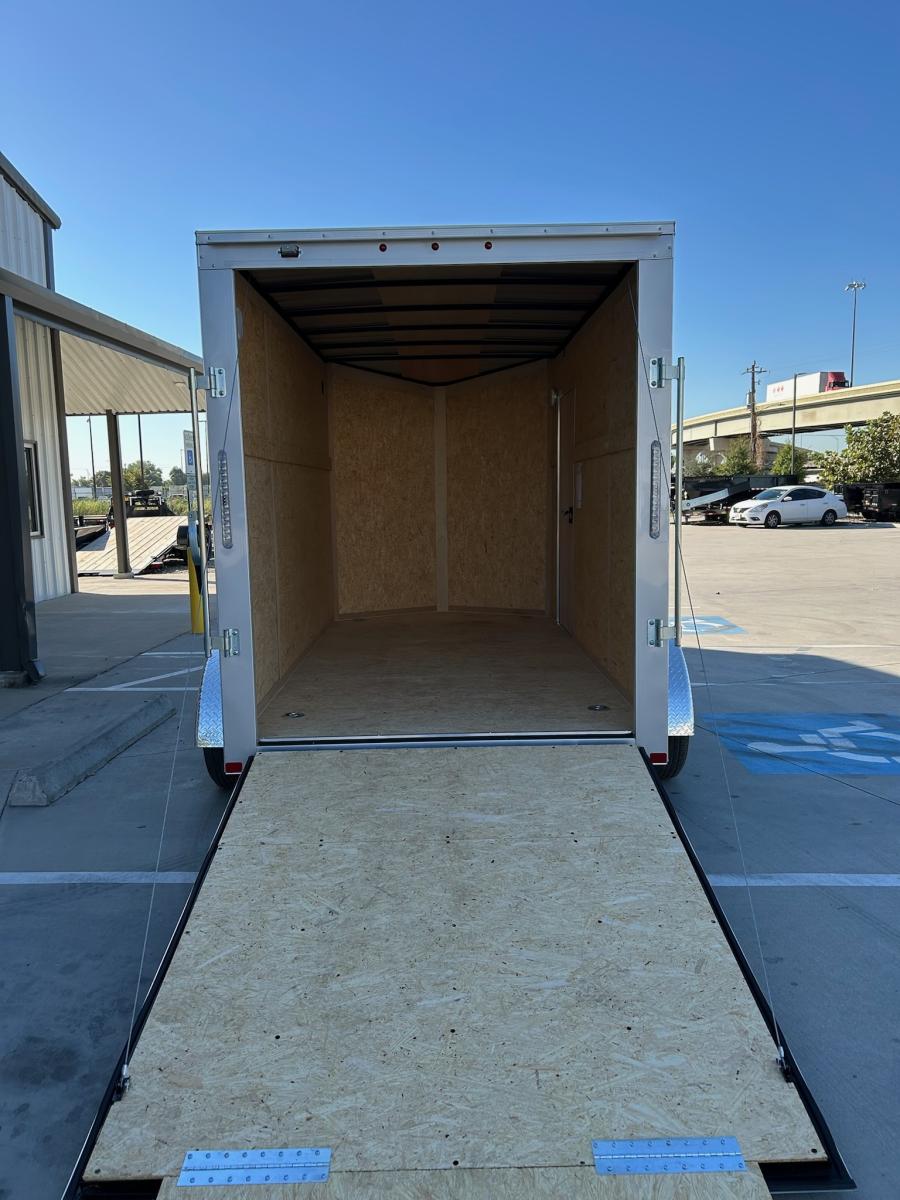 6X12 6X12 V NOSE ENCLOSED STD RAMP DOOR 7K BY CARRY ON Image 0